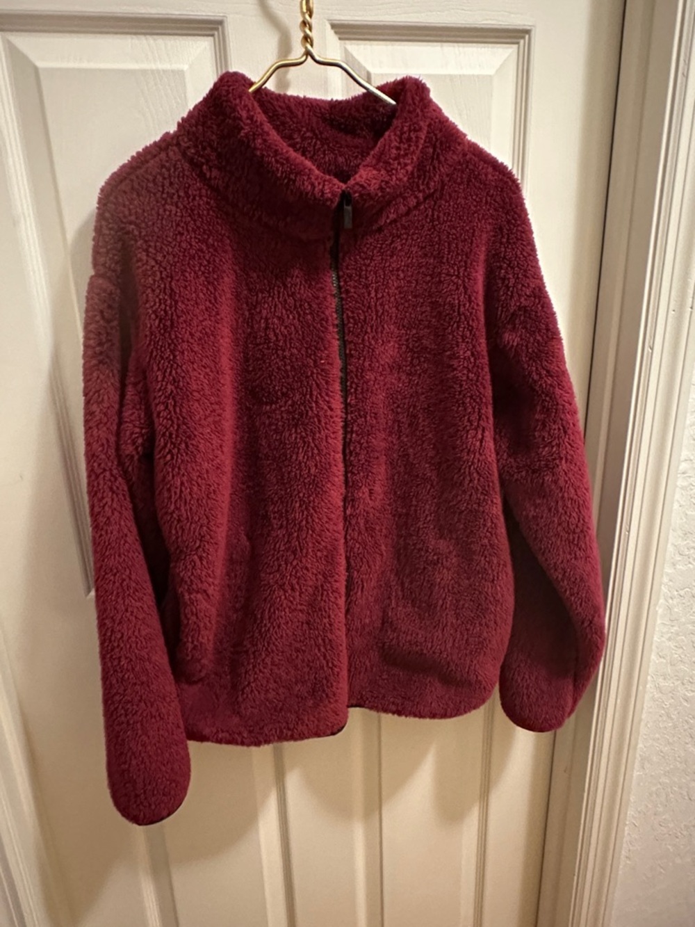 PINK Victoria's Secret Plush Zip-Up Jacket in Deep Burgundy